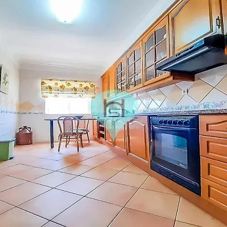 Apartamento Fabuloso três quartos Marina Sol *