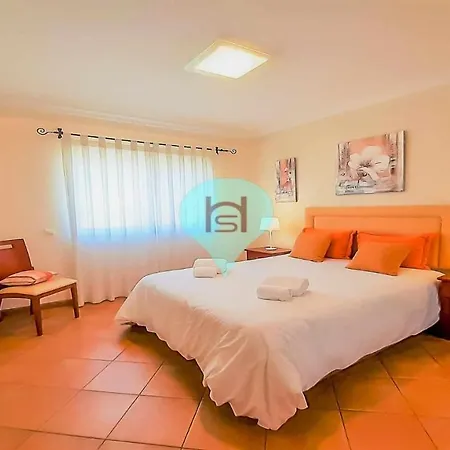 Fabuloso três quartos Marina Sol Apartamento Quarteira