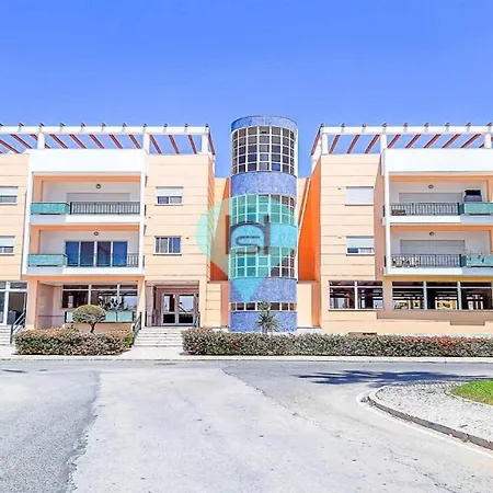 Fabuloso três quartos Marina Sol Apartamento Quarteira